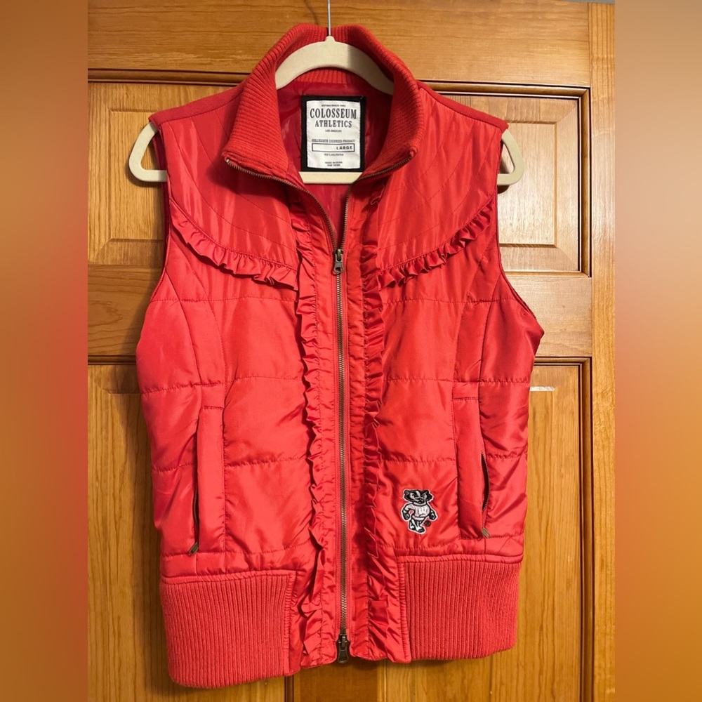 Wisconsin Badgers Colosseum Athletics Zip‎ Up Sleeveless 2 Pocket Red Vest LG.